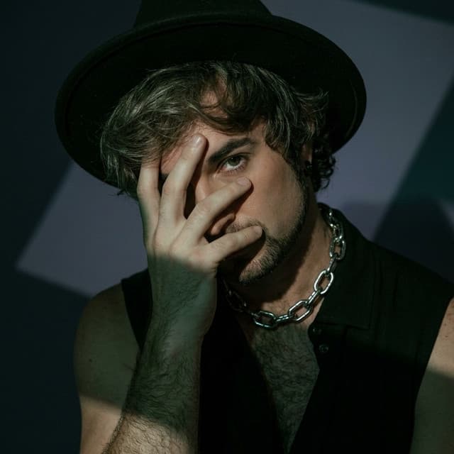Javier Arrogante