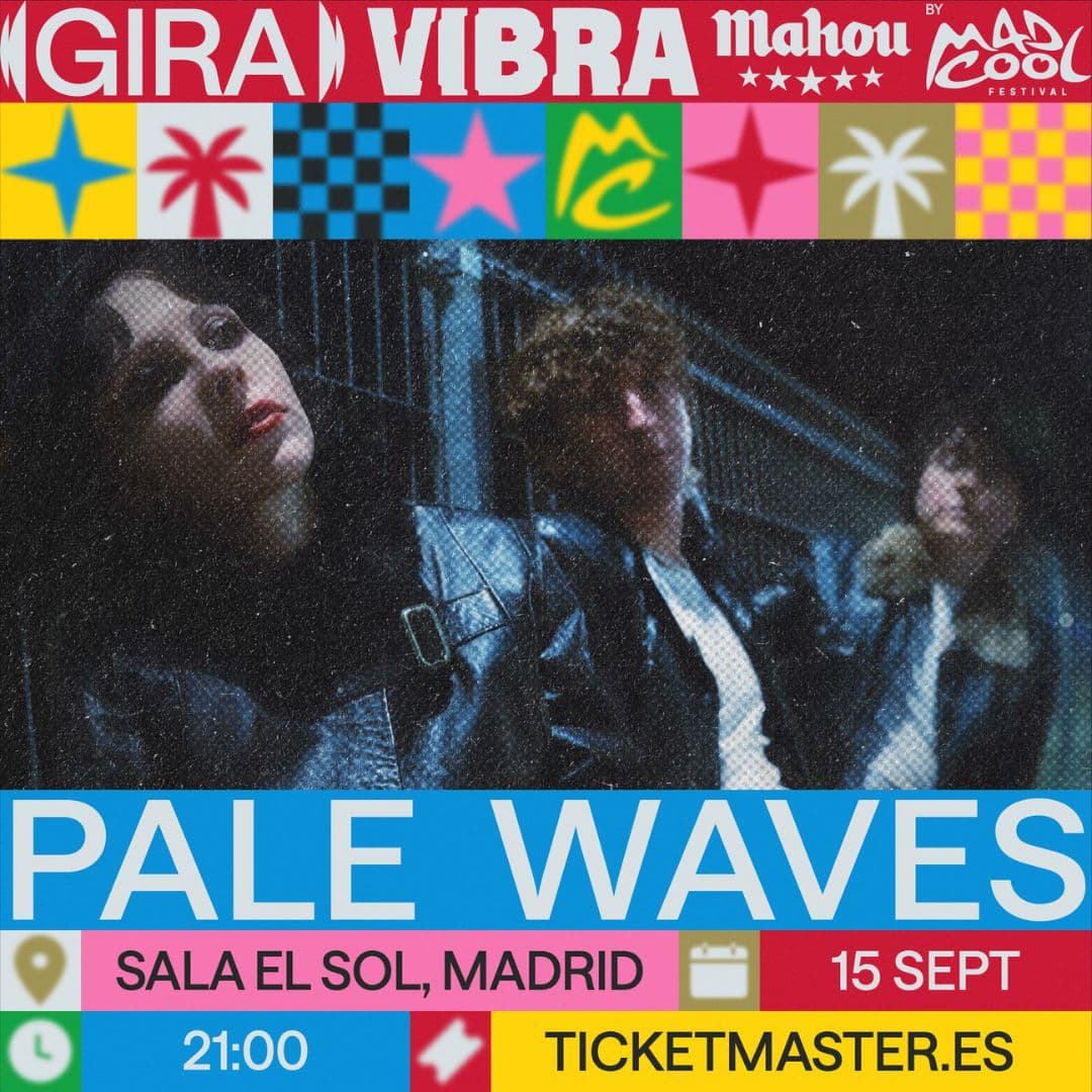 PALE WAVES